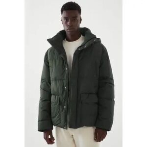 COS Man’s sz S REDOWN HOODED PUFFER JACKET - dark green Olive color